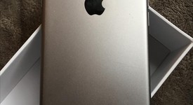 Mint
													Apple iPhone 6S - Other, Grey, 32 GB, A1688, photo 1 of 7