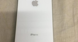 Mint
													Apple iPhone Xr - AT&T, White, 64 GB, A1984, photo 3 of 7