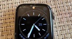 Mint
													Apple Watch Series 6 44mm - Unlocked, Silver, A2294 - Cellular, Stainless Steel, photo 2 of 9