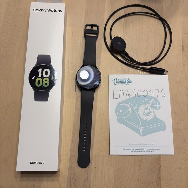 Samsung Galaxy Watch5 - Wi-Fi, Graphite, 44mm
