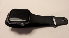 Good
													Apple Watch Series 4 44mm - Unlocked, Gray, A1976 - Cellular, Aluminum, photo 1 of 5