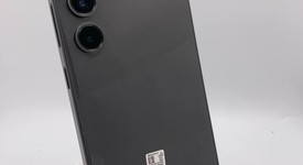 Mint
													Samsung Galaxy S24 FE - Unlocked, Graphite, 128 GB, SM-S721U1, photo 3 of 5