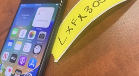 Good
													Apple iPhone SE 3rd Gen 2022 - Unlocked, Midnight, 128 GB, A2595, photo 3 of 7