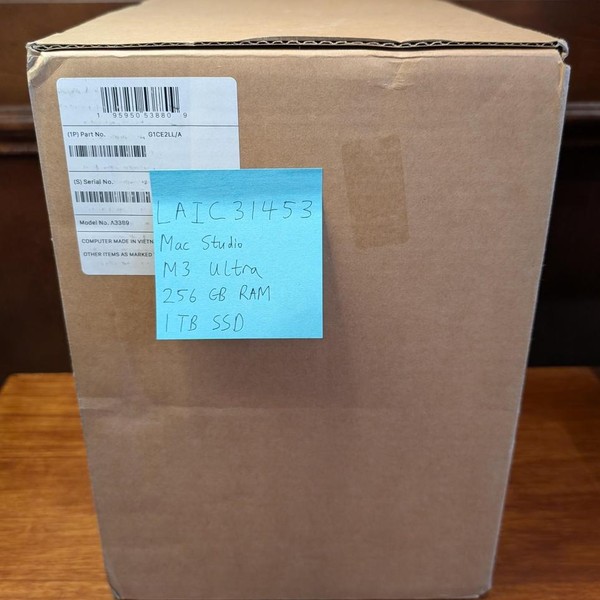 Mac Studio 2025 - 1 TB, 256 GB, Apple M3 Ultra 32-core