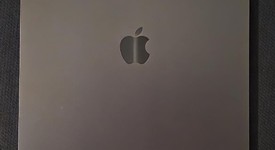 Good
													Apple iPad Pro 13" (M4) 2024 - Unlocked, Black, 256 GB, 8 GB, A2926, Standard Glass, photo 4 of 13