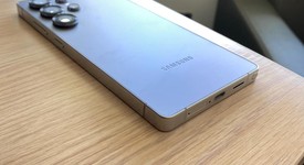 Mint
													Samsung Galaxy S25 Ultra - Unlocked, Silverblue, 1 TB, 12 GB, SM-S938U1, photo 4 of 6