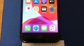 Good
													Apple iPhone 7 - Sprint, Black, 32 GB, A1660, photo 1 of 3