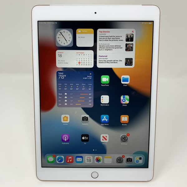 Apple iPad 7th Gen - Unlocked, 128 GB, Gold, A2200