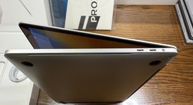 Mint
													MacBook Pro 2018 (With Touch Bar) - 13" - I7, Silver, 2 TB, 16 GB, photo 4 of 8
