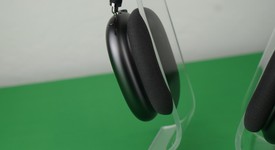 Used
													Apple AirPods Max - Gray, photo 5 of 11