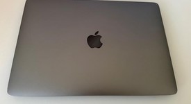 Good
													MacBook Pro 2020 - 13" - I5, Gray, 512 GB, 8 GB, photo 3 of 13