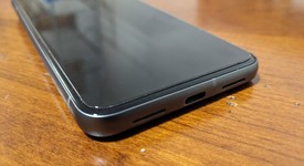 Mint
													Google Pixel 8 - Unlocked, Hazel, 128 GB, 8 GB, G9BQD, Sub-6 5G, photo 3 of 9