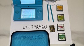 Mint
													Nintendo DSi - Blue, photo 5 of 8