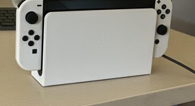 Good
													Nintendo Switch - OLED - White, 64 GB, photo 4 of 5