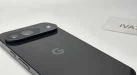 Good
													Google Pixel 9 - Unlocked, Obsidian, 128 GB, 12 GB, G2YBB, photo 4 of 6