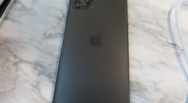 Good
													Apple iPhone 11 Pro Max - Unlocked, Gray, 256 GB, A2161, photo 5 of 5