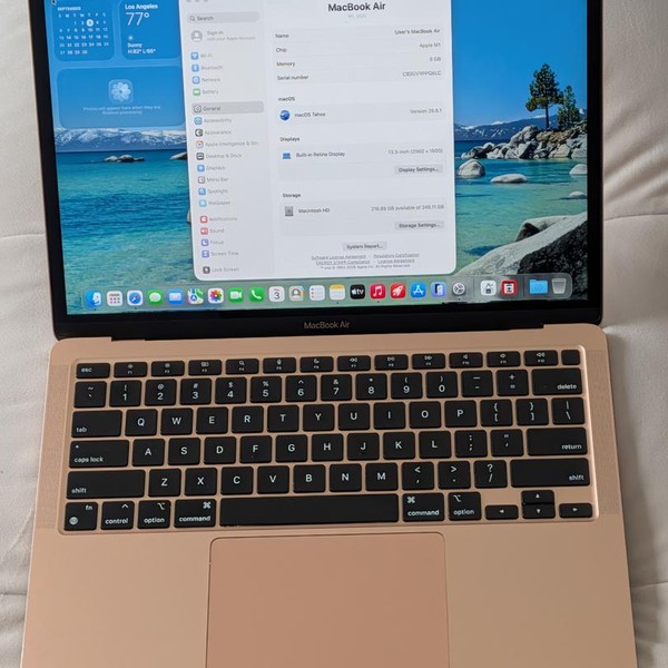 MacBook Air 2020 - 13 inch - 256 GB, Gold, 8 GB, Apple M1