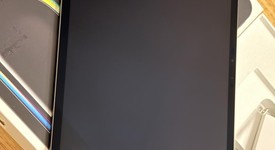 Mint
													Apple iPad Pro 11" (M5) 2025 - Verizon, Apple M5 9-Core, Space Black, 256 GB, A3358, Standard Glass, photo 2 of 10