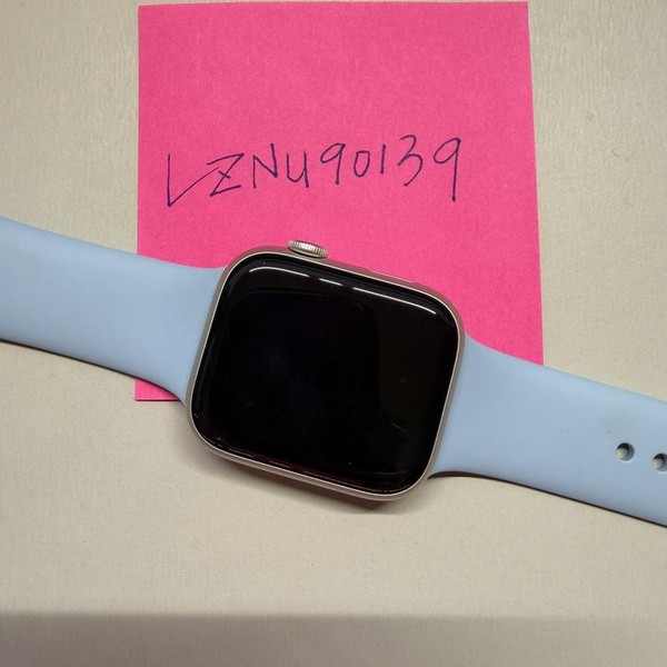 Apple Watch Series 8 45mm - Unlocked Non-US, Starlight, A2858 - Cellular, Aluminum