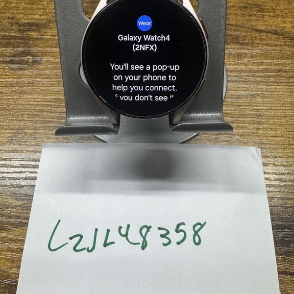 Samsung Galaxy Watch4 - Wi-Fi, Gold, 40mm