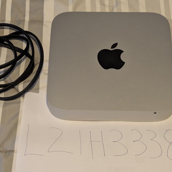 Mac mini 2014 - I5, Silver, 1 TB, 8 GB