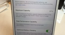 Good
													Apple iPhone 6S Plus - Unlocked, Silver, 32 GB, A1687, photo 3 of 7