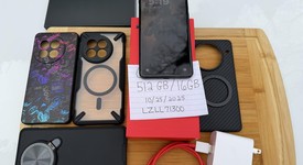 Mint
													OnePlus 13 - Unlocked, Black Eclipse, 512 GB, 16 GB, photo 1 of 22