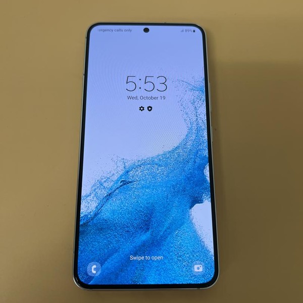 Samsung Galaxy S22 - Unlocked, 256 GB, White, 8 GB, SM-S901U1