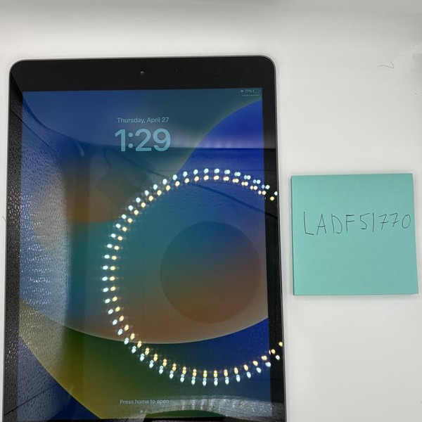 Apple iPad 8th Gen - Wi-Fi, 128 GB, Gray, A2270