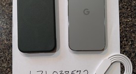 Good
													Google Pixel 9 Pro - Unlocked, Hazel, 256 GB, 16 GB, GR83Y, photo 2 of 6