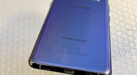 Mint
													Samsung Galaxy S10 5G - AT&T, Silver, 256 GB, 8 GB, SM-G977U, photo 4 of 6