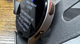 Good
													Samsung Galaxy Watch4 - Unlocked, Gold, 40mm, photo 4 of 5