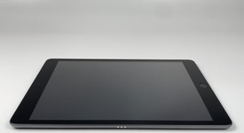 Good
													Apple iPad 7th Gen - Unlocked, Gray, 128 GB, A2198, photo 5 of 6