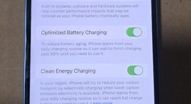 Good
													Apple iPhone 13 - Unlocked, Blue, 128 GB, A2482, photo 3 of 8