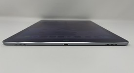 Good
													Apple iPad Pro 12.9" 1st Gen 2015 - Unlocked, Gray, 128 GB, A1652, 1st Gen 2015, photo 3 of 6