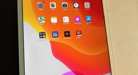 Good
													Apple iPad 8th Gen - Wi-Fi, Silver, 32 GB, A2270, photo 2 of 8