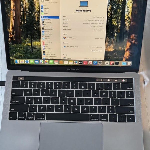 MacBook Pro 2018 (With Touch Bar) - 13 inch - 256 GB, Gray, 8 GB, Intel Core i5