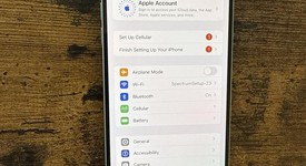 Mint
													Apple iPhone 15 Plus - Unlocked, Green, 128 GB, A2847, photo 1 of 9
