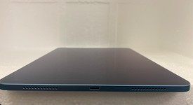 Good
													Apple iPad Air 5th Gen - Wi-Fi, Blue, 64 GB, A2588, photo 5 of 9