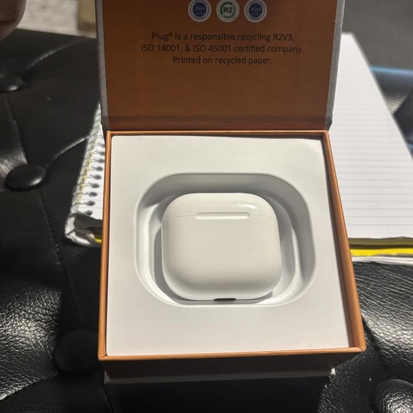 Apple AirPods 4th Gen - Standard