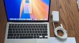 Good
													MacBook Air 2020 - 13" - I3, Silver, 128 GB, 8 GB, photo 1 of 10