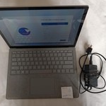 Good Microsoft Surface Laptop 2 - 128 GB, Platinum, 8 GB, Intel Core i5