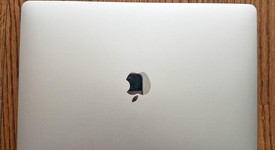 Good
													MacBook Air 2020 - 13" - I3, Silver, 256 GB, 8 GB, photo 4 of 9