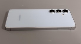 Good
													Samsung Galaxy S24 FE - Unlocked, Blue, 256 GB, SM-S721U1, photo 4 of 9