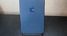 Good
													Apple iPhone 12 Pro Max - Unlocked, Pacific Blue, 256 GB, A2342, photo 4 of 4