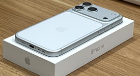 Mint
													Apple iPhone 17 Pro Max - Unlocked, Silver, 256 GB, A3257, photo 2 of 3