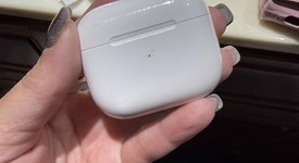 Used
													Apple AirPods 3rd Gen - MagSafe Case, photo 1 of 8