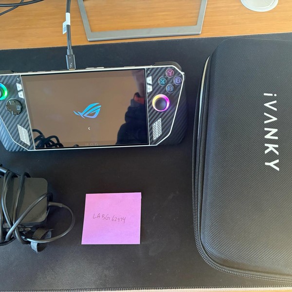 Asus ROG Ally 7 inch - 512 GB, White, 16 GB, AMD Ryzen Z1 Extreme, Ryzen Z1 Extreme