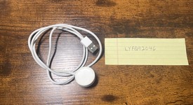 Good
													Apple Watch Series 2 42mm - Silver, 8 GB, A1758, Aluminum, photo 3 of 4