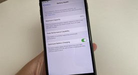 Good
													Apple iPhone 8 Plus - Unlocked, Gray, 64 GB, A1864, photo 3 of 9